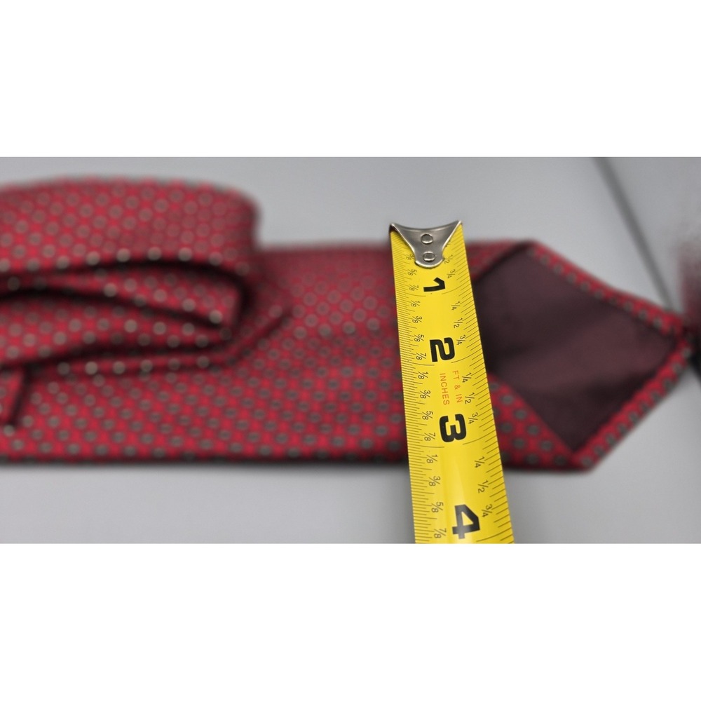 Vintage Burberrys London Silk Tie Red Micro Paisley Made England 3.5" Necktie - Picture 4 of 9